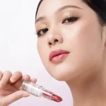 Review Lip Galaxy Animate Red Mars