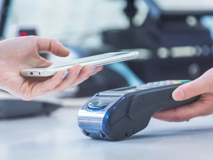 Mesin EDC Bantu Pengusaha Naik Level di Dunia Digital