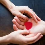 Mengapa Menjadi Relawan Bisa Mengubah Cara Pandang Hidup Anda